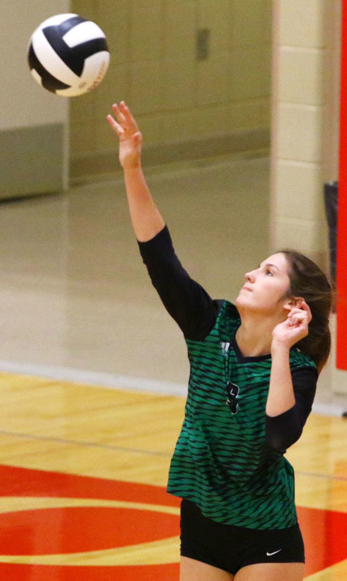 Gallery: 4A volleyball sectional final: Crown Point vs. Valparaiso